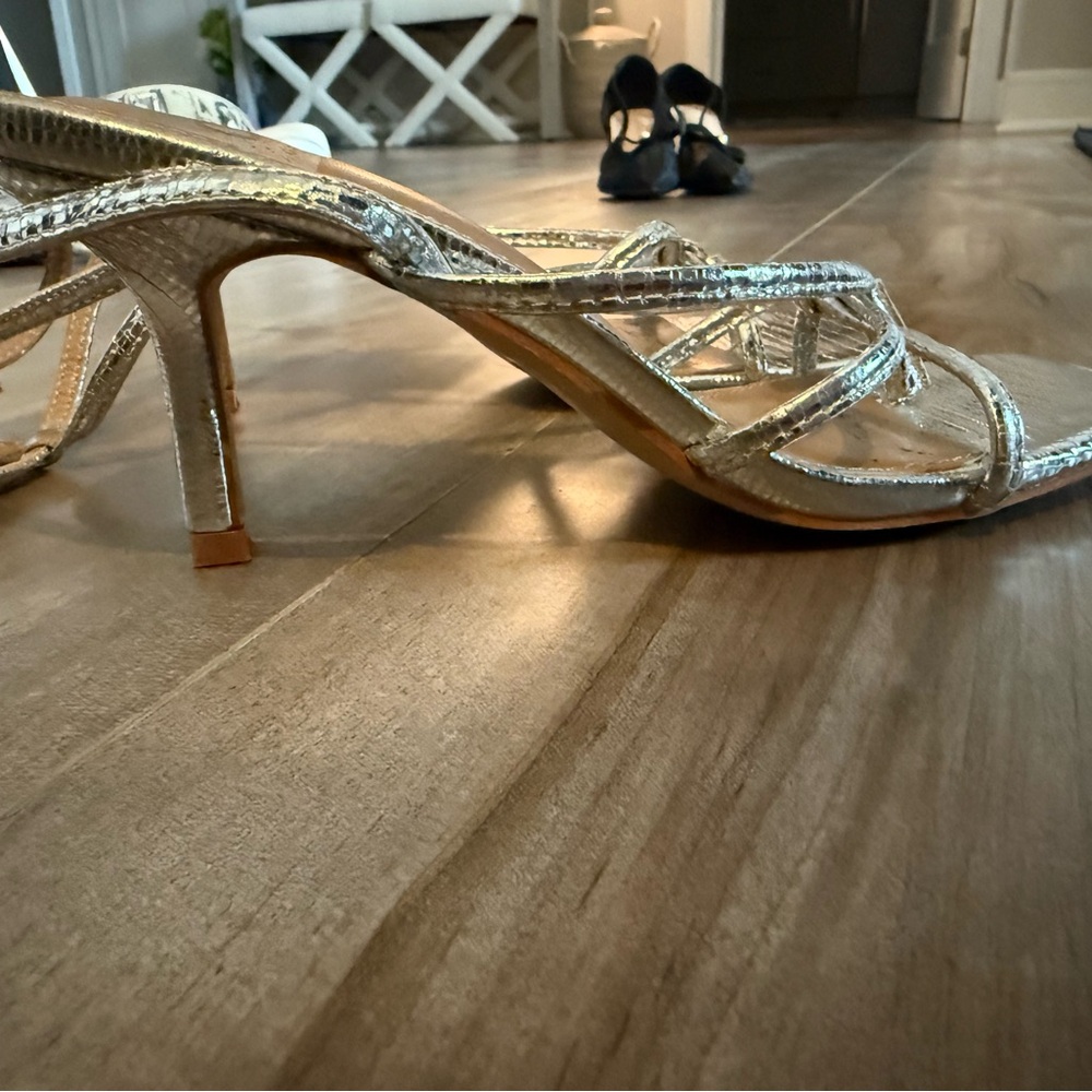 DV by Dolce Vita Metallic Silver Heels - Picture 2 of 5